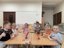 Новости с групповых логопедических занятий Новости с групповых логопедических занятий.